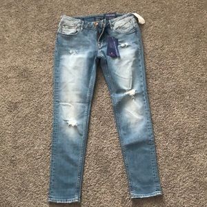 Brand new Vigoss Thompson Tomboy Jeans size 27